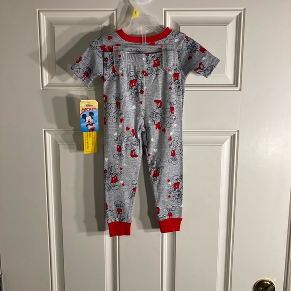 Mickey and Minnie pajamas - Picture 6 of 9